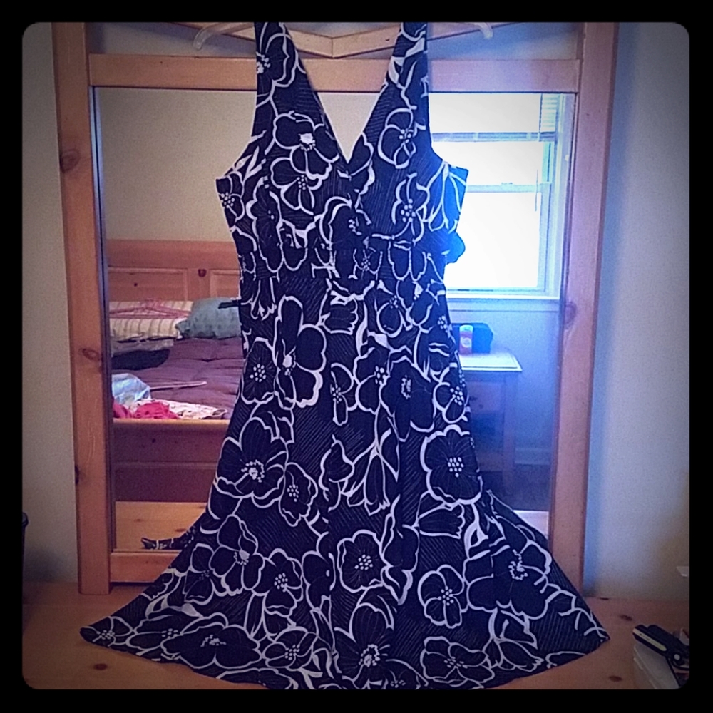 Black flower print Spring Dress